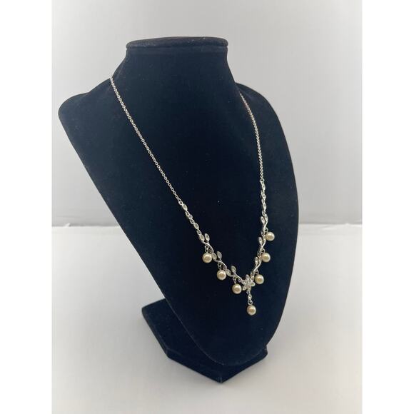 Vintage  Crown PD Delicate Faux Pearl Silver tone Chain Y Drop Necklace B18 - Picture 6 of 11